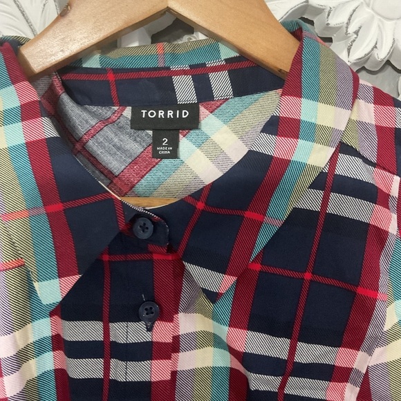 Torrid Poplin Collared Shirt Dress size 2 - Picture 5 of 8